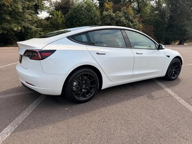 2022 Tesla Model 3 Rear-Wheel Drive