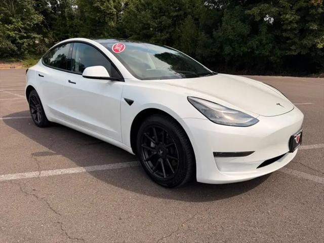 2022 Tesla Model 3 Rear-Wheel Drive