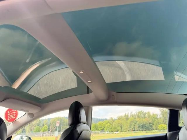 2022 Tesla Model 3 Rear-Wheel Drive