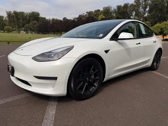 2022 Tesla Model 3 Rear-Wheel Drive