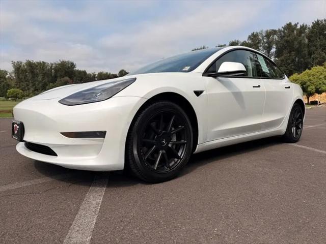 2022 Tesla Model 3 Rear-Wheel Drive