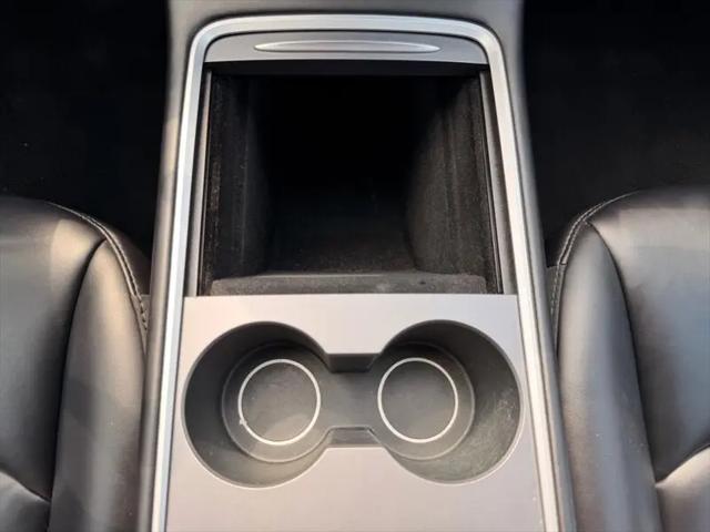 2022 Tesla Model 3 Rear-Wheel Drive