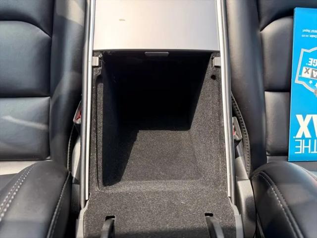 2022 Tesla Model 3 Rear-Wheel Drive