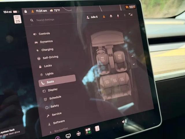 2022 Tesla Model 3 Rear-Wheel Drive