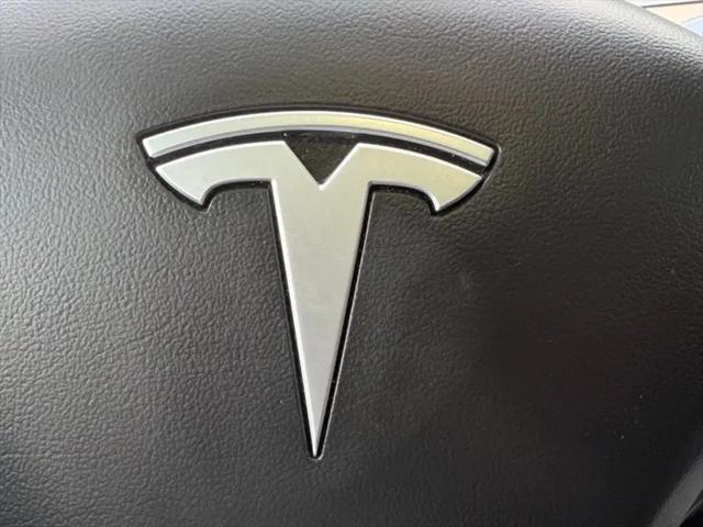 2022 Tesla Model 3 Rear-Wheel Drive