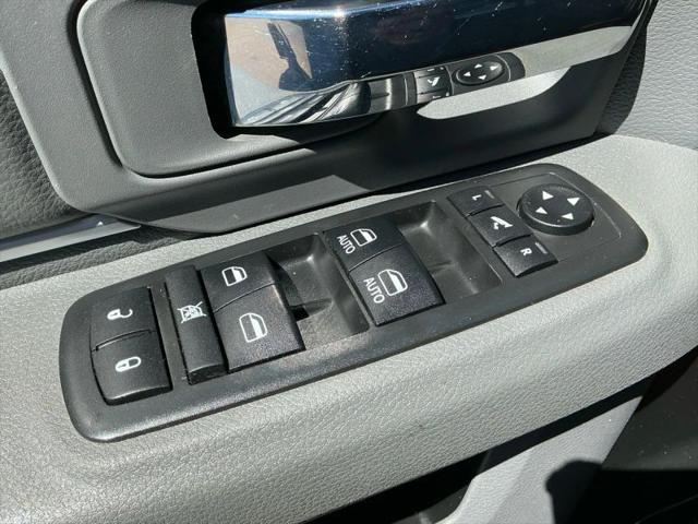 2018 Ram 1500 SLT