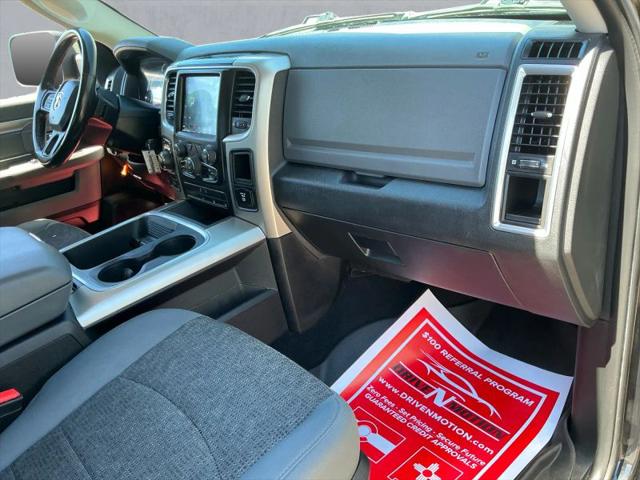 2018 Ram 1500 SLT
