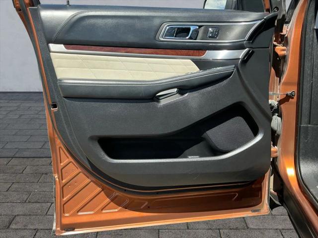 2017 Ford Explorer Platinum
