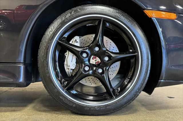 2003 Porsche 911 911 Carrera 4