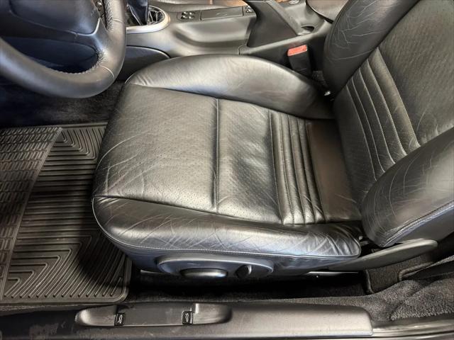 2003 Porsche 911 911 Carrera 4