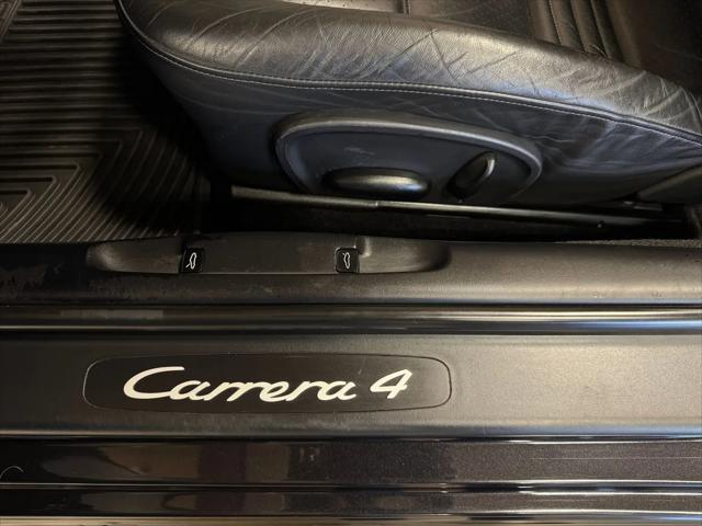 2003 Porsche 911 911 Carrera 4