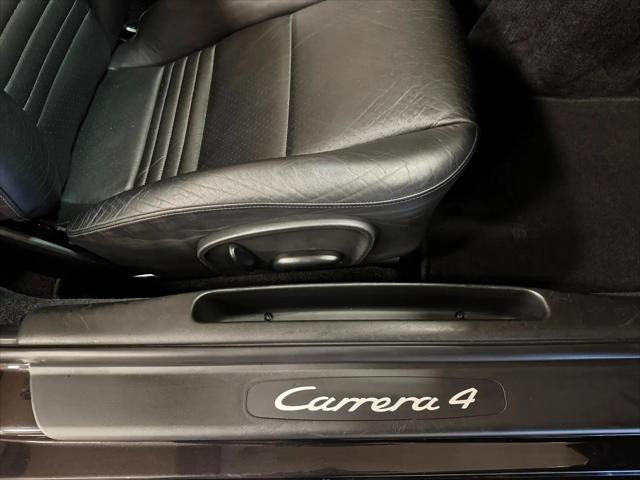 2003 Porsche 911 911 Carrera 4