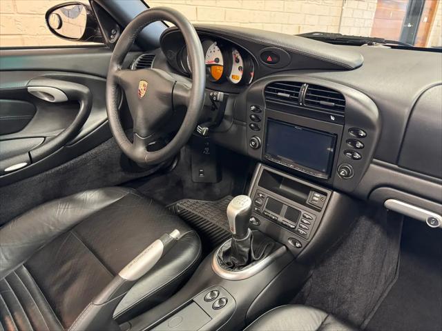 2003 Porsche 911 911 Carrera 4