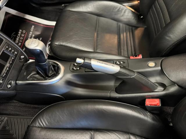 2003 Porsche 911 911 Carrera 4