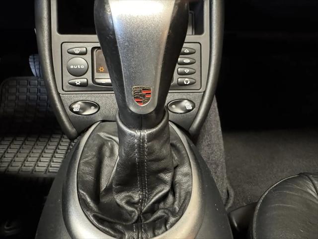 2003 Porsche 911 911 Carrera 4