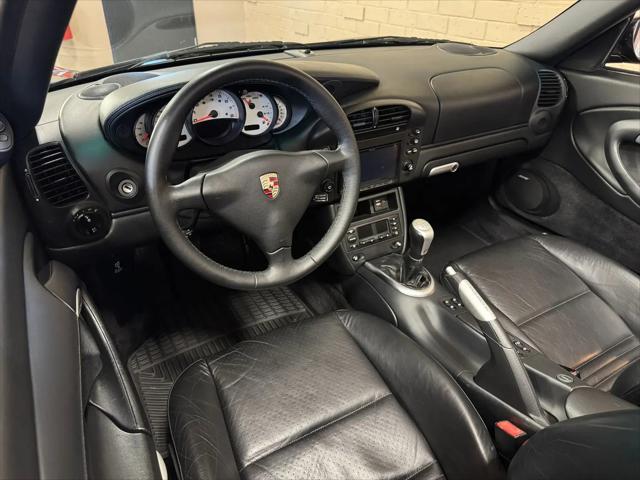 2003 Porsche 911 911 Carrera 4