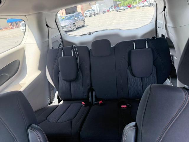 2020 Chrysler Pacifica Touring