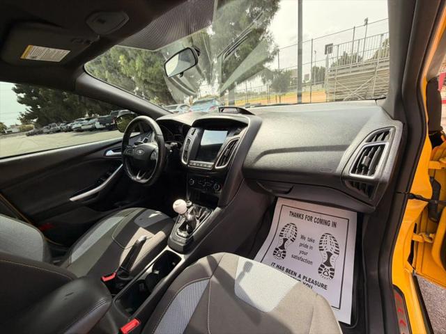2017 Ford Focus ST