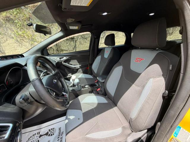 2017 Ford Focus ST
