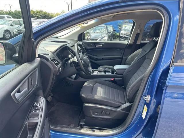 2020 Ford Edge SE