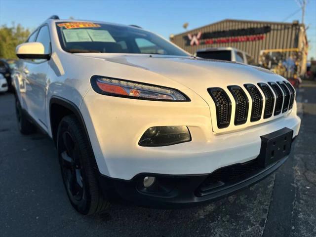 2018 Jeep Cherokee Latitude 4x4 for sale in Sacramento, CA