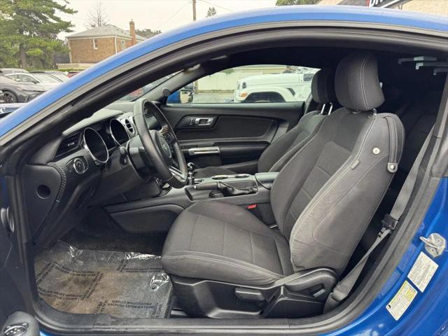 2017 Ford Mustang V6