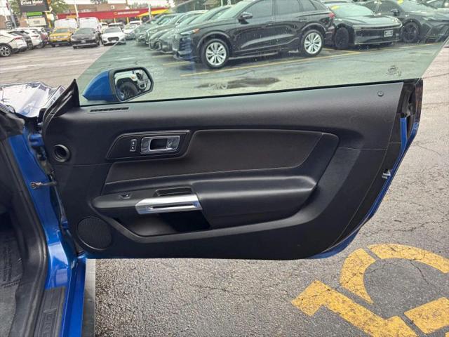 2017 Ford Mustang V6