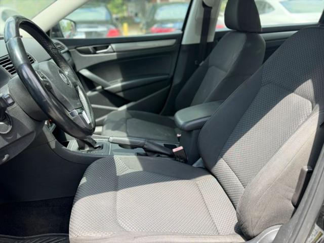 2014 Volkswagen Passat 1.8T S