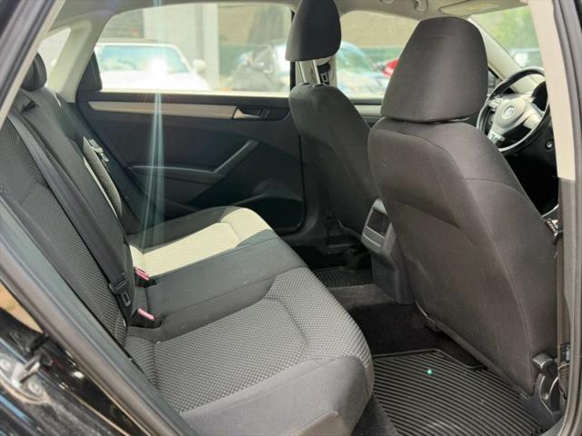 2014 Volkswagen Passat 1.8T S