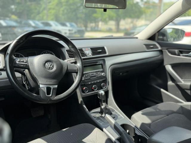 2014 Volkswagen Passat 1.8T S
