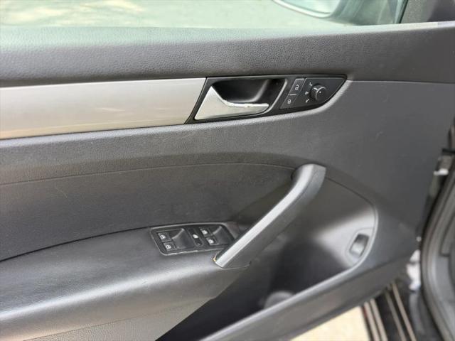 2014 Volkswagen Passat 1.8T S