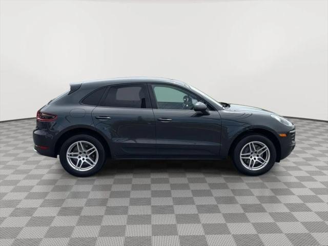 2018 Porsche Macan Base