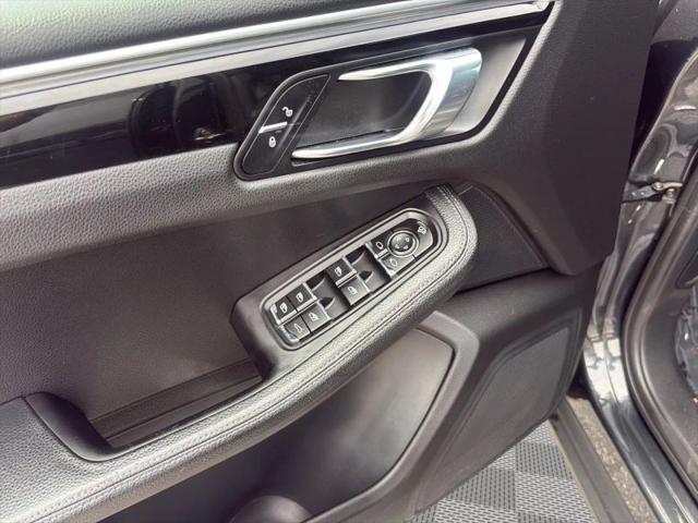 2018 Porsche Macan Base