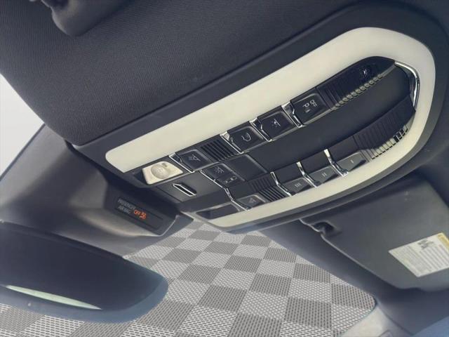 2018 Porsche Macan Base