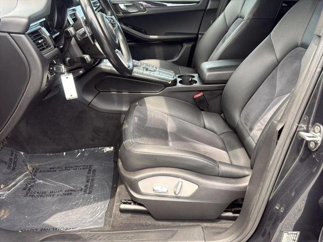 2018 Porsche Macan Base