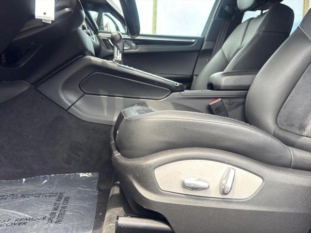 2018 Porsche Macan Base