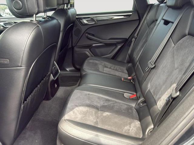 2018 Porsche Macan Base
