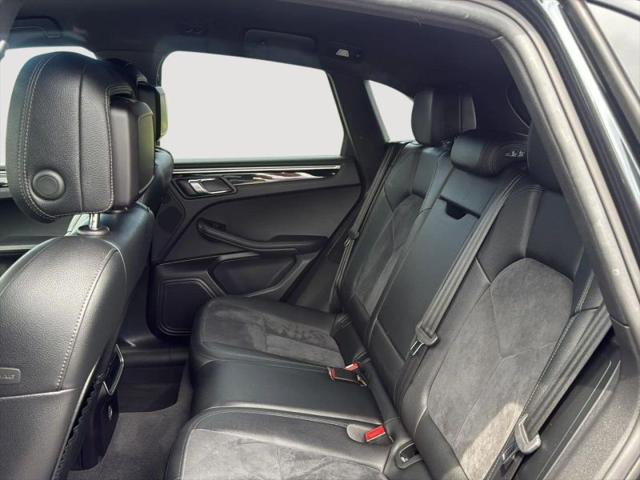 2018 Porsche Macan Base