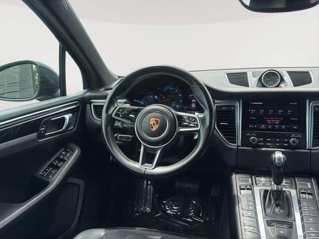 2018 Porsche Macan Base