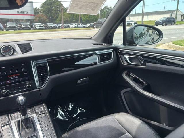 2018 Porsche Macan Base