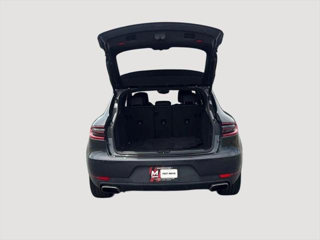 2018 Porsche Macan Base