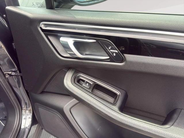 2018 Porsche Macan Base