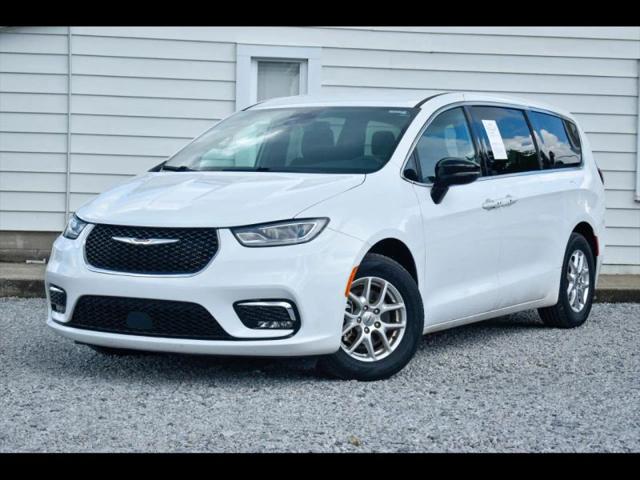 2024 Chrysler Pacifica Touring for sale in Helena, AL