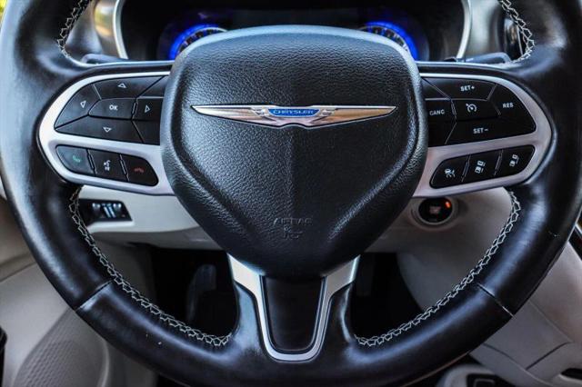2021 Chrysler Pacifica Touring L