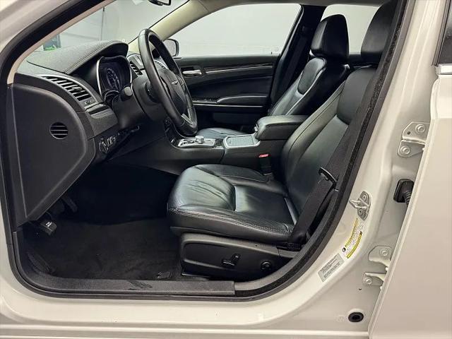 2015 Chrysler 300 Limited