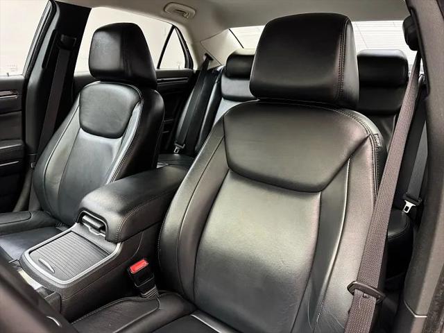 2015 Chrysler 300 Limited