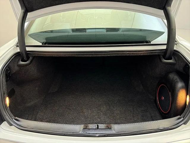 2015 Chrysler 300 Limited