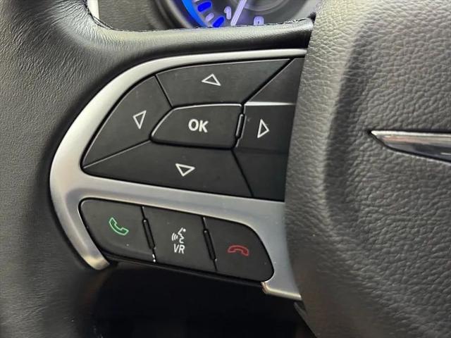 2015 Chrysler 300 Limited