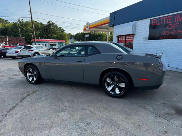 2019 Dodge Challenger SXT