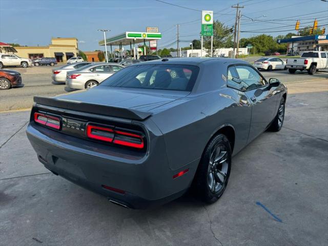2019 Dodge Challenger SXT